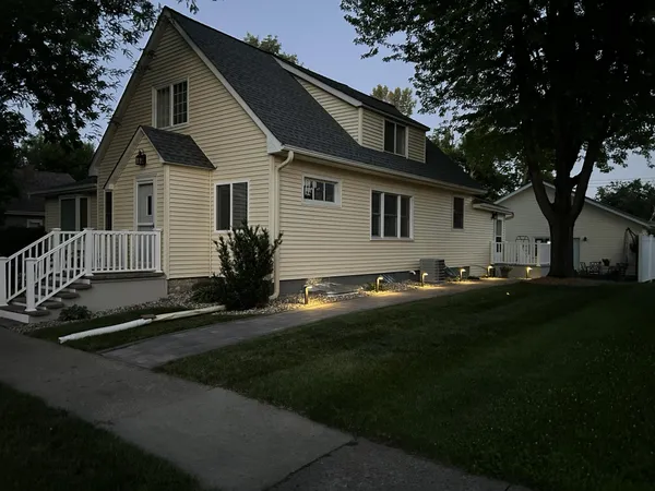 $319,000 | 204 East Baker Street, Arlington, MN 55307