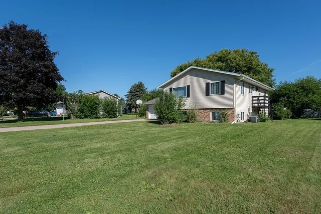 $339,900 | 131 Circle Drive, St. Charles, MN 55972