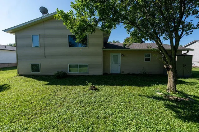 $339,900 | 131 Circle Drive, St. Charles, MN 55972