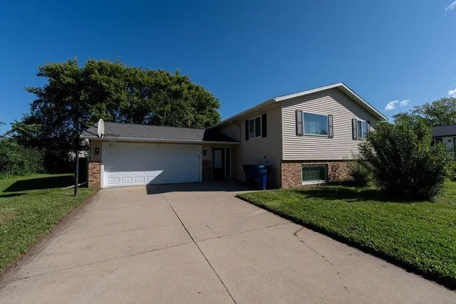 $339,900 | 131 Circle Drive, St. Charles, MN 55972