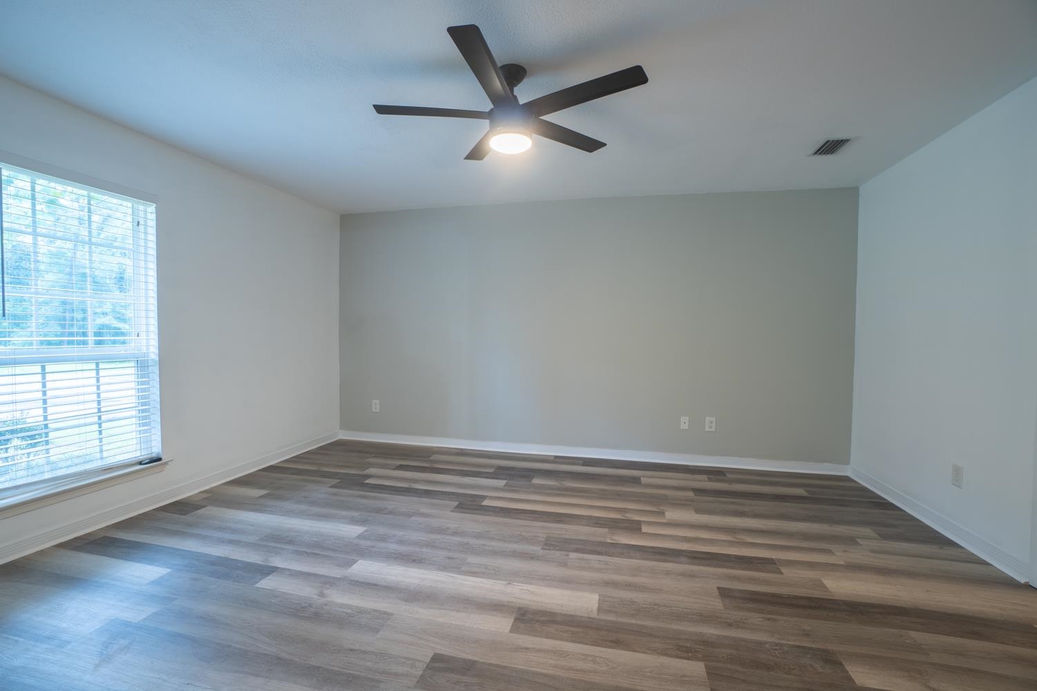 232 Ridgewood Drive Daphne, AL 36526 - Photo 20 of 26