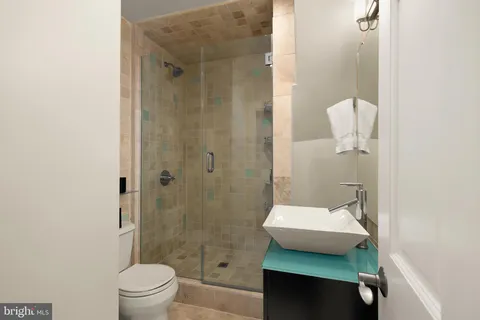 $1,890,000 | 4845 Linnean Avenue Northwest, Washington, DC 20008