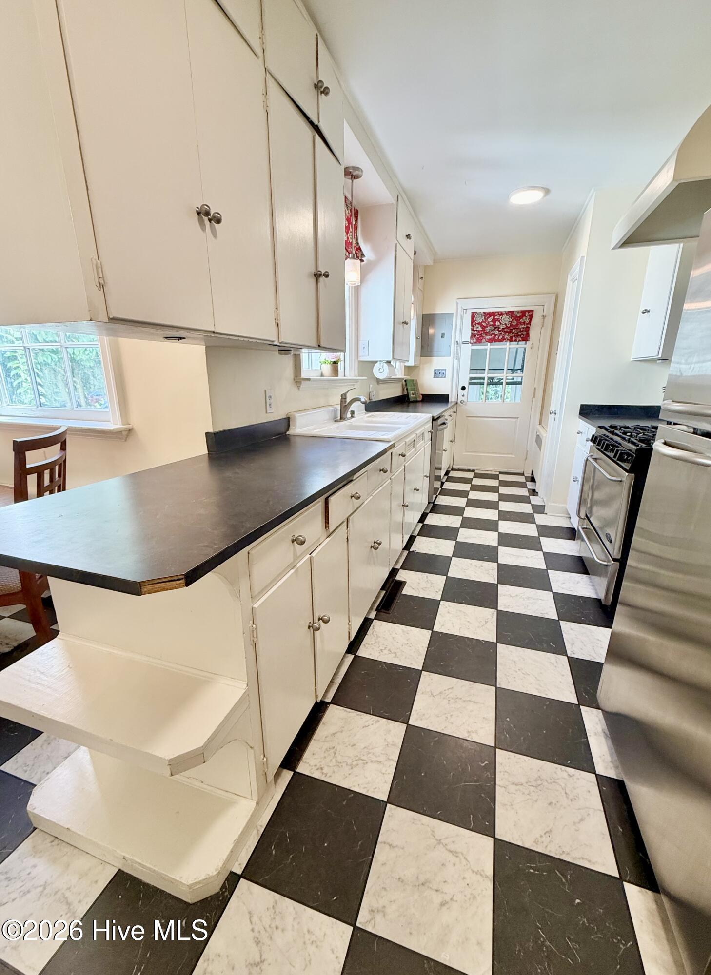 1009 Rhem Street Kinston, NC 28501 - Photo 15 of 60 Gallery Image 15