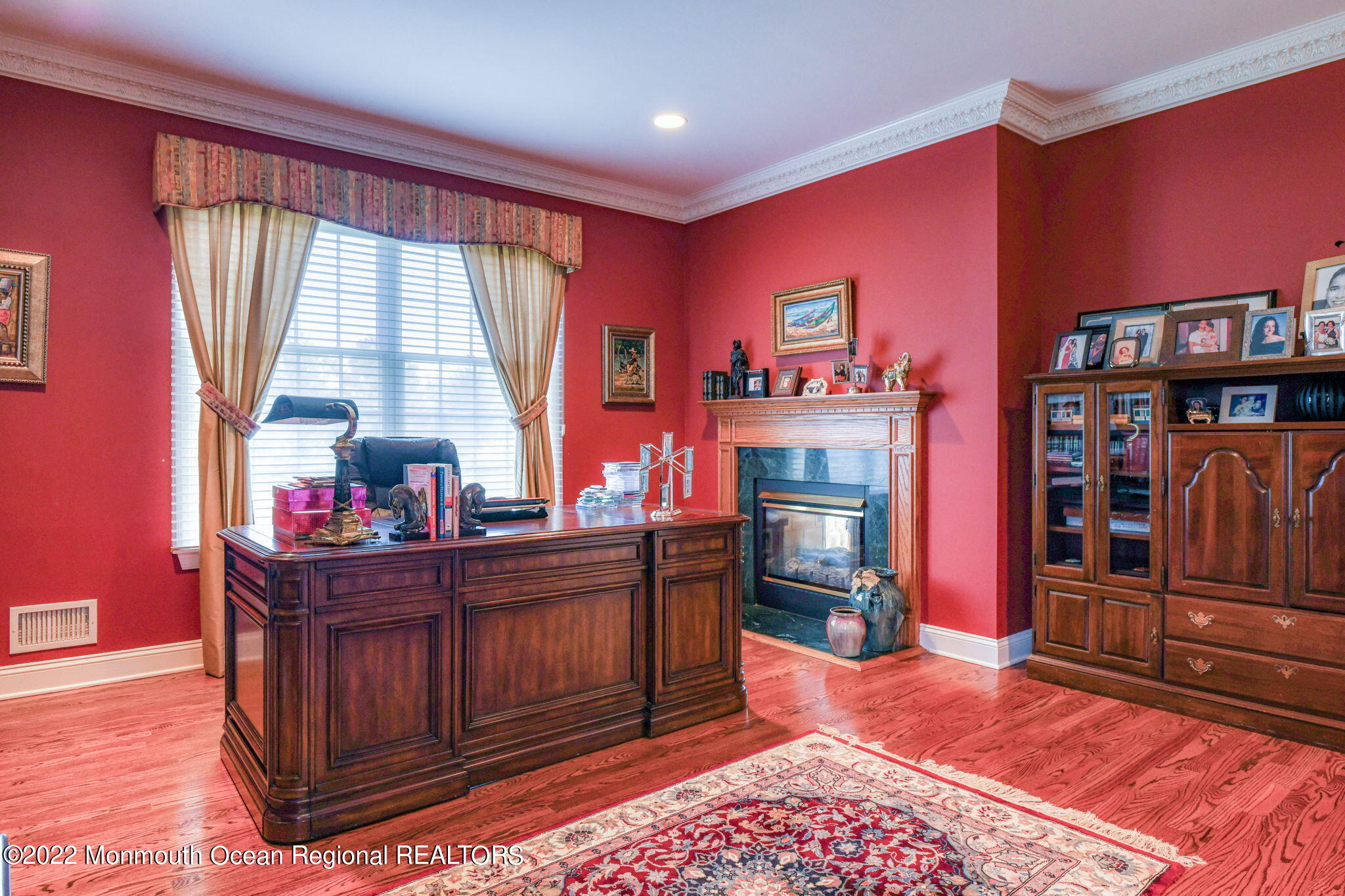 7 Shady Tree Lane Colts Neck, NJ 07722 - Photo 11 of 46 large-3f0f8f57-f526-47eb-b686-61ff03f36d