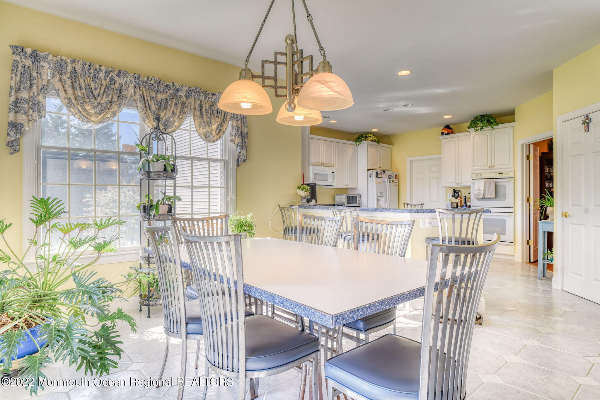 7 Shady Tree Lane Colts Neck, NJ 07722 - Photo 15 of 46 large-bcb52d18-99bb-45fd-9532-308eba19a7