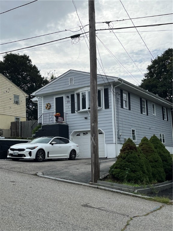 99 Raphael Avenue Providence, RI 02904 - Photo 4 of 21 Gallery Image 4
