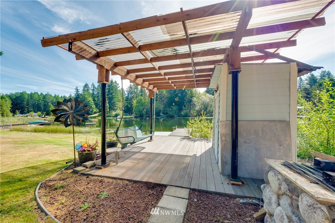 9934 Fairview Lake Road Southwest Port Orchard, WA 98367 - Photo 24 of 25 Gallery Image 24