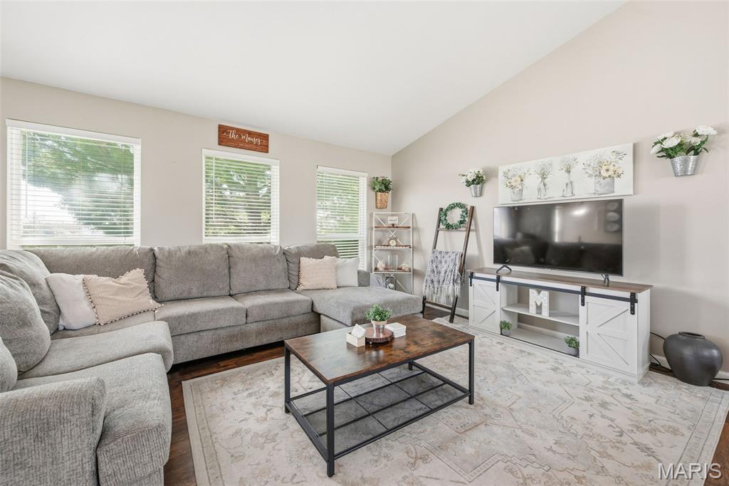 474 Calumet Ranch Trail St. Peters, MO 63376 - Photo 7 of 47