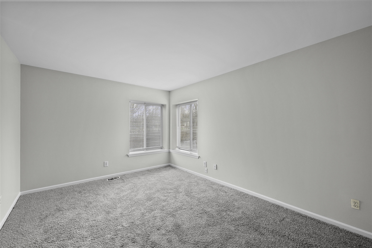 2245 South Commerce Road Walled Lake, MI 48390 - Photo 12 of 24