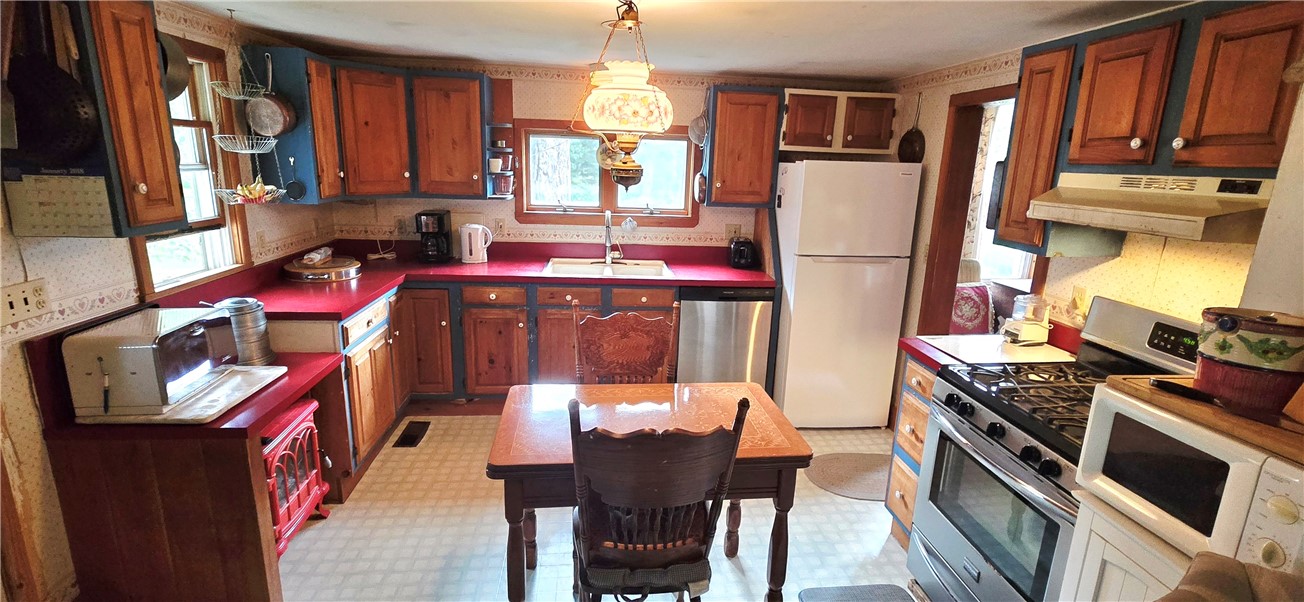 109 West Kill Road Jefferson, NY 12093 - Photo 13 of 32