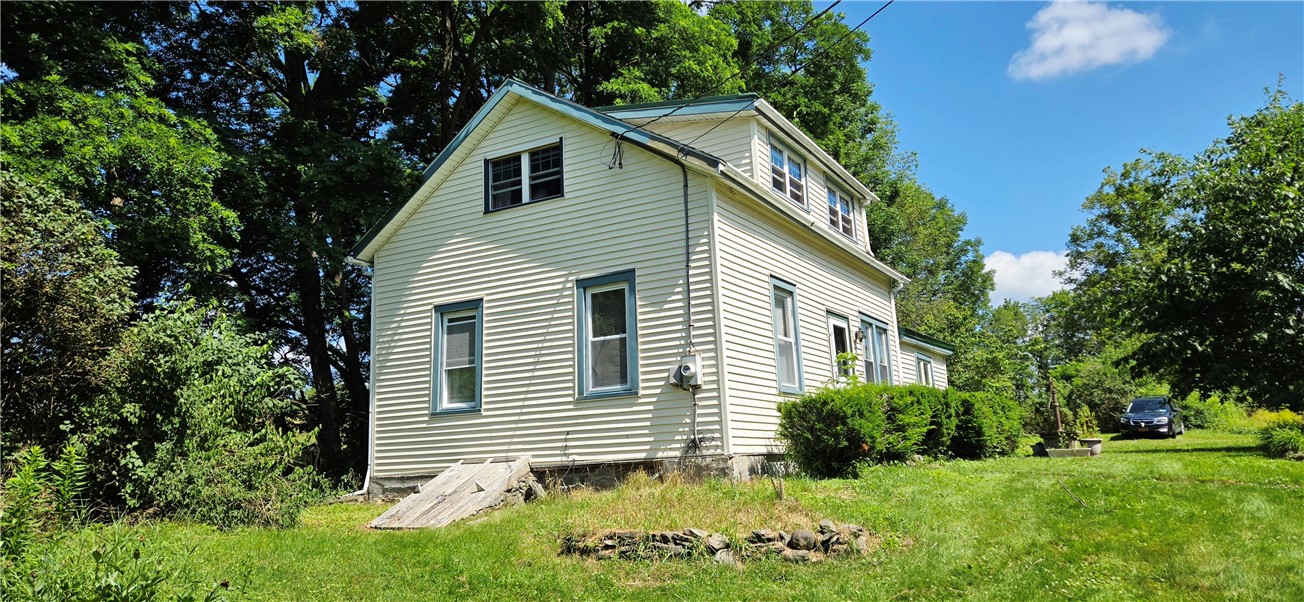 109 West Kill Road Jefferson, NY 12093 - Photo 4 of 32