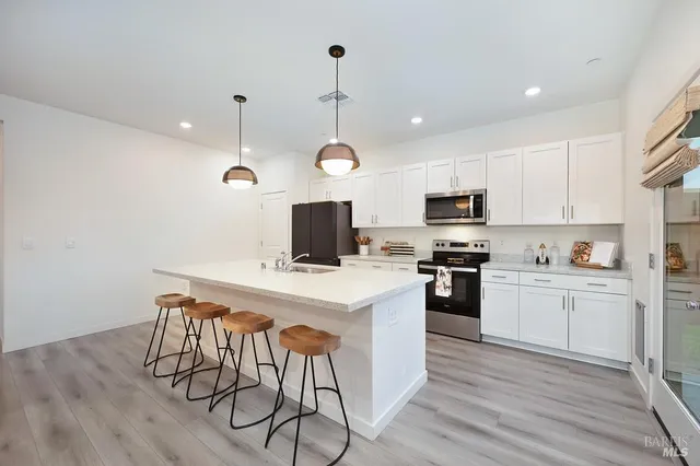 $600,000 | 1770 Butterfly Lane, Dixon, CA 95620