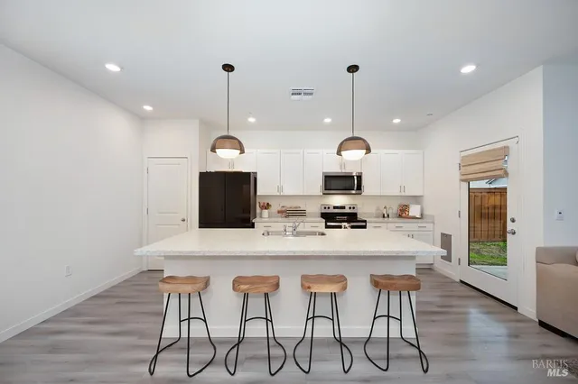 $600,000 | 1770 Butterfly Lane, Dixon, CA 95620