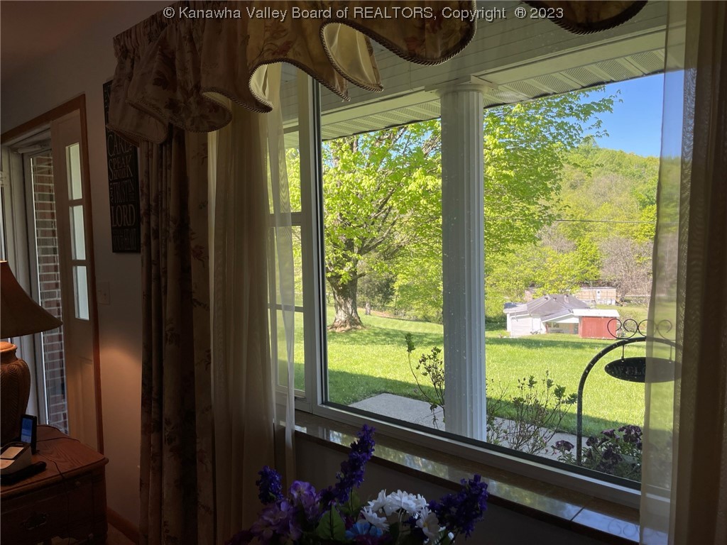 9619 Charleston Road Ripley, WV 25271 - Photo 12 of 44 Gallery Image 12