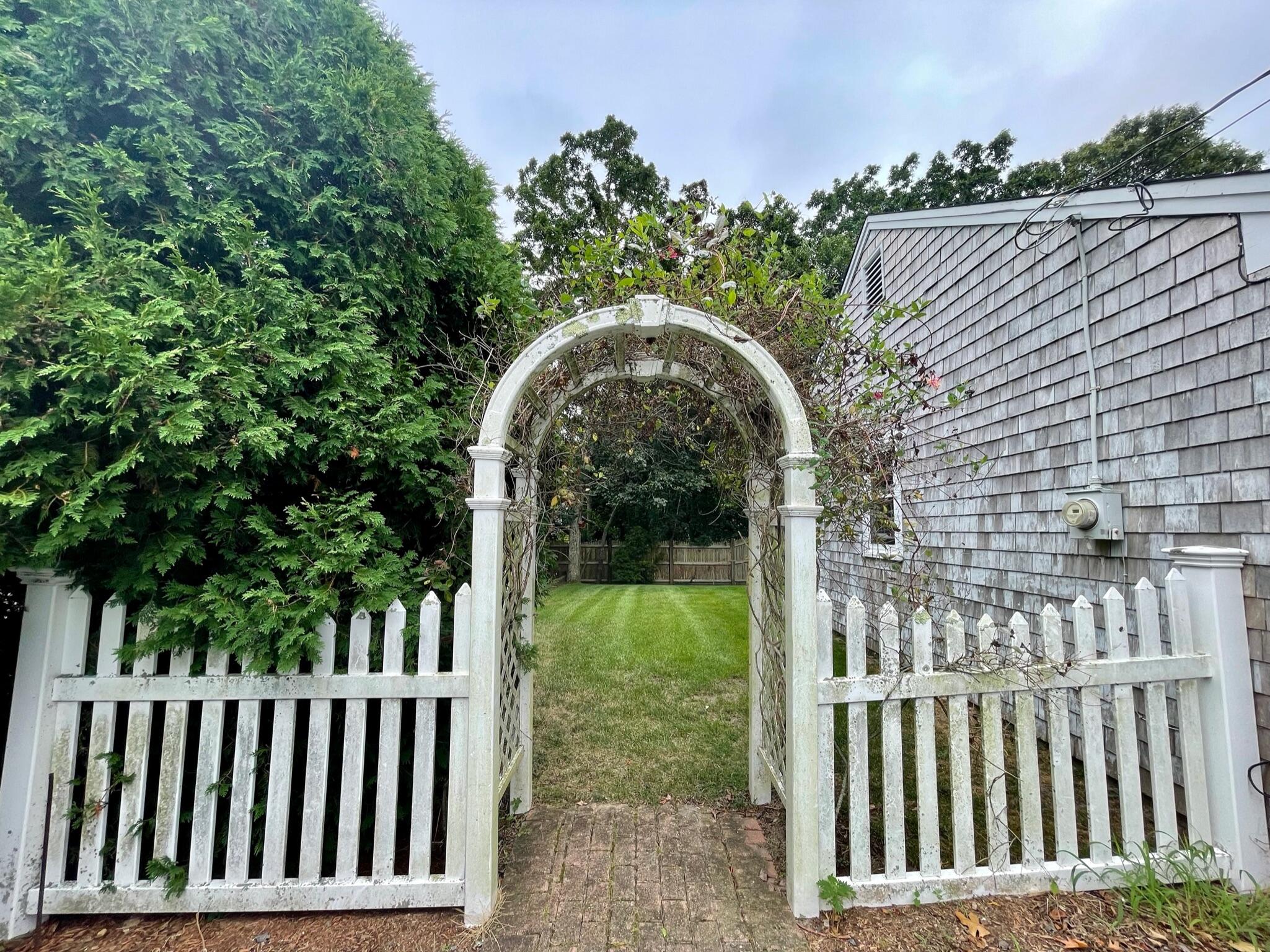 11 Setucket Road Yarmouth Port, MA 02675 - Photo 3 of 22 IMG_4709