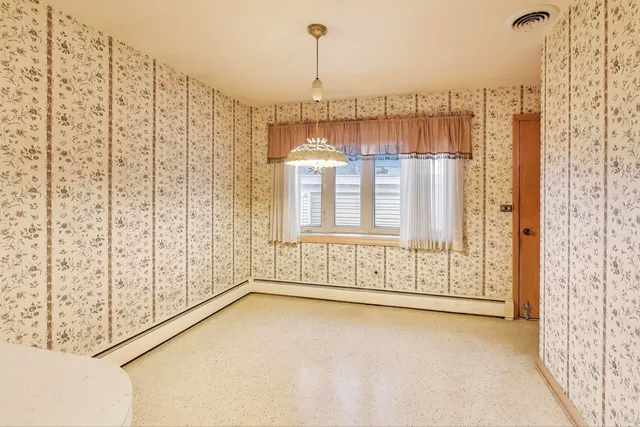 $424,900 | 4900 Ridgewood Avenue, Norridge, IL 60706