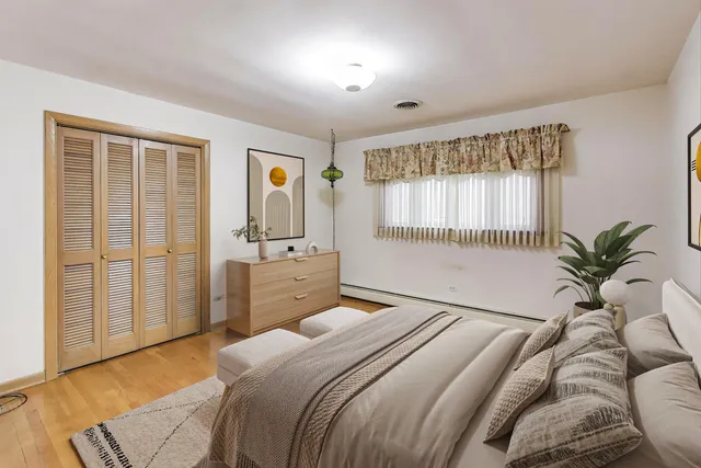 $424,900 | 4900 Ridgewood Avenue, Norridge, IL 60706