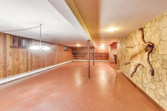 $424,900 | 4900 Ridgewood Avenue, Norridge, IL 60706