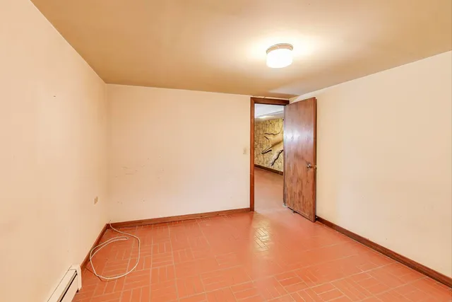 $424,900 | 4900 Ridgewood Avenue, Norridge, IL 60706