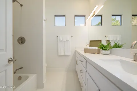 $1,149,000 | 8100 East Camelback Road, Unit 175, Scottsdale, AZ 85251