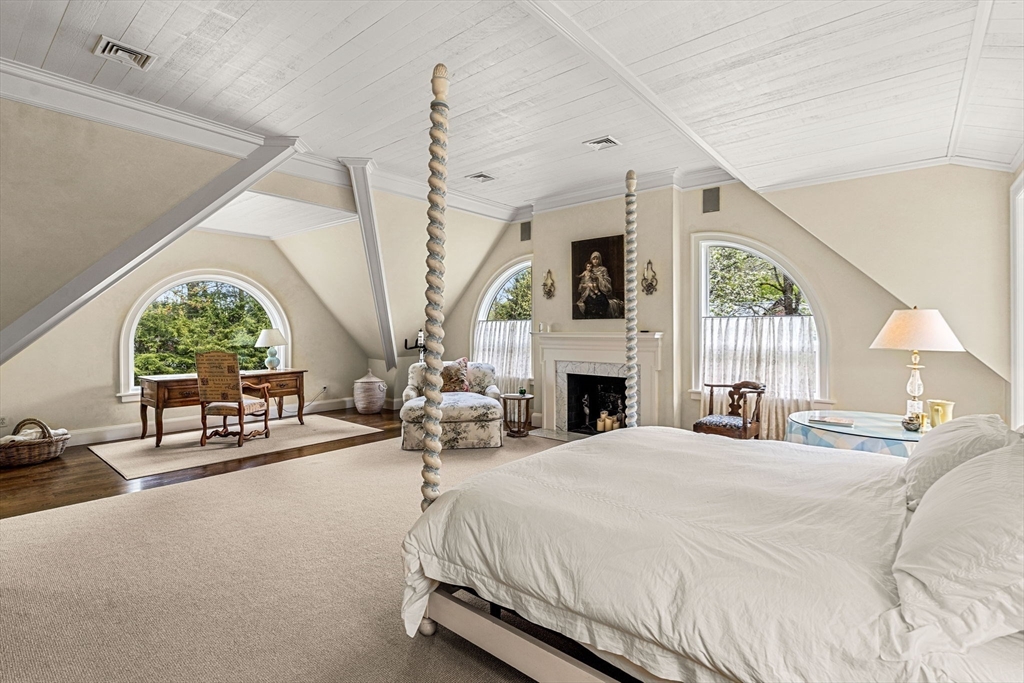 110 Juniper Road Belmont, MA 02478 - Photo 22 of 38