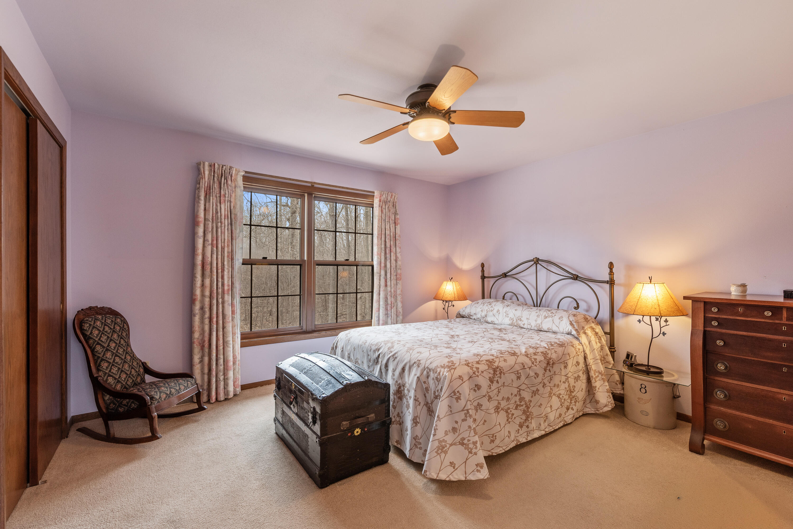 W275S4411 Green Country Road Waukesha, WI 53189 - Photo 13 of 39 W275S4411 Green Country Rd-24