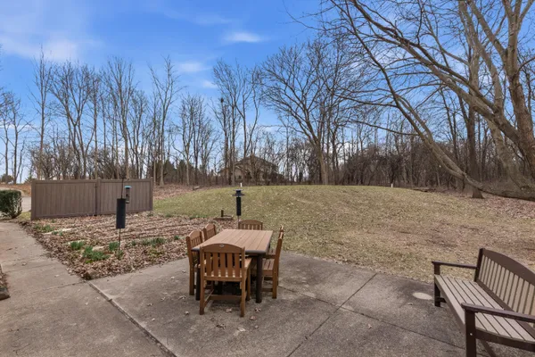 $525,000 | W275S4411 Green Country Road, Waukesha, WI 53189