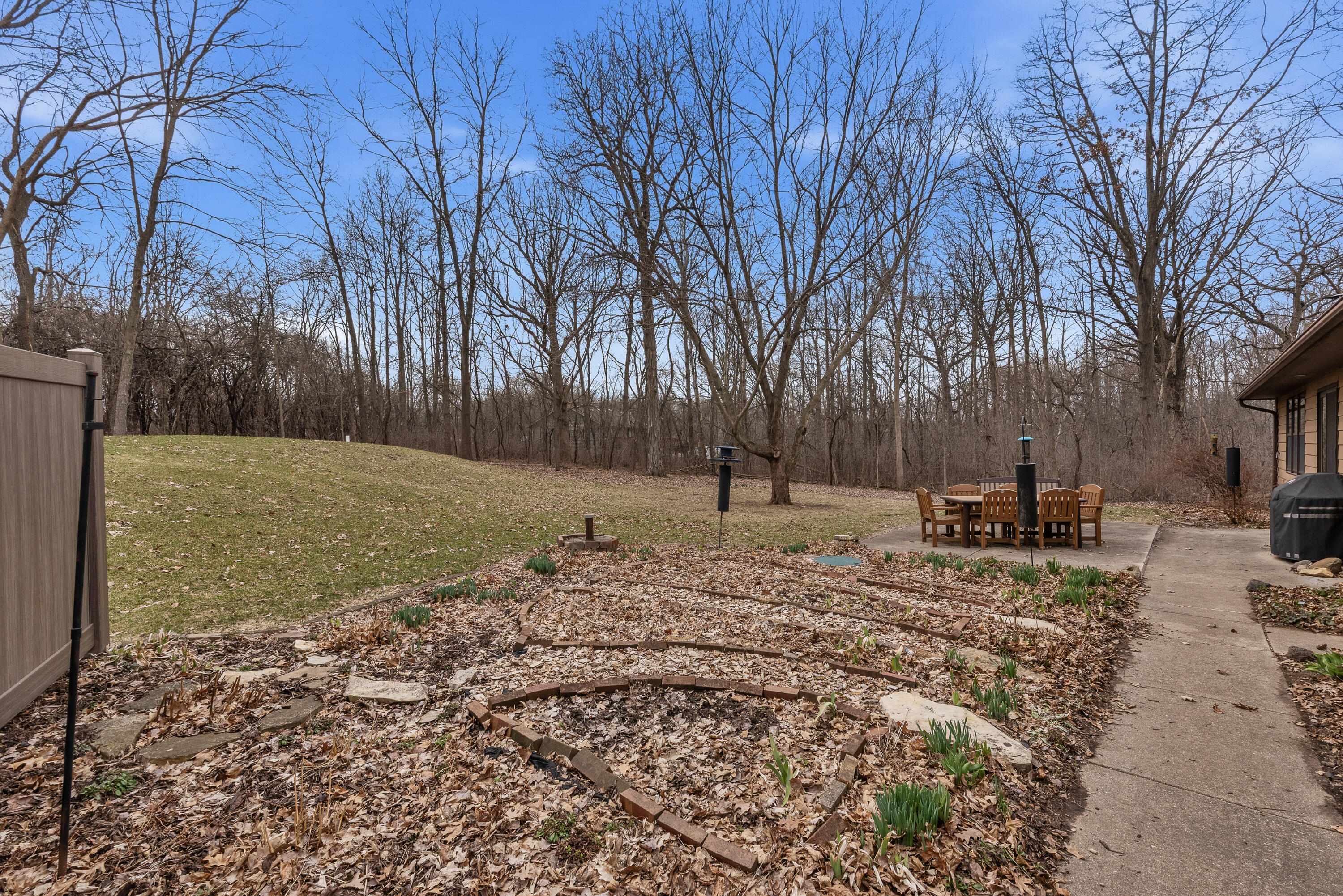 W275S4411 Green Country Road Waukesha, WI 53189 - Photo 29 of 39 W275S4411 Green Country Rd-14