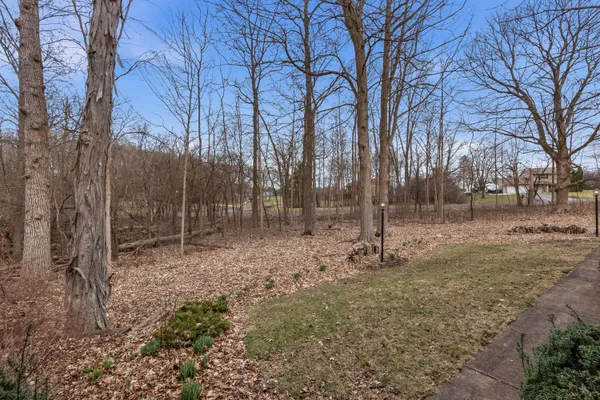 $525,000 | W275S4411 Green Country Road, Waukesha, WI 53189