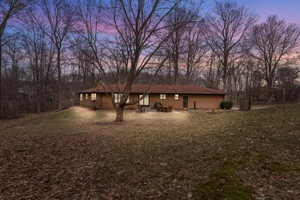 $525,000 | W275S4411 Green Country Road, Waukesha, WI 53189