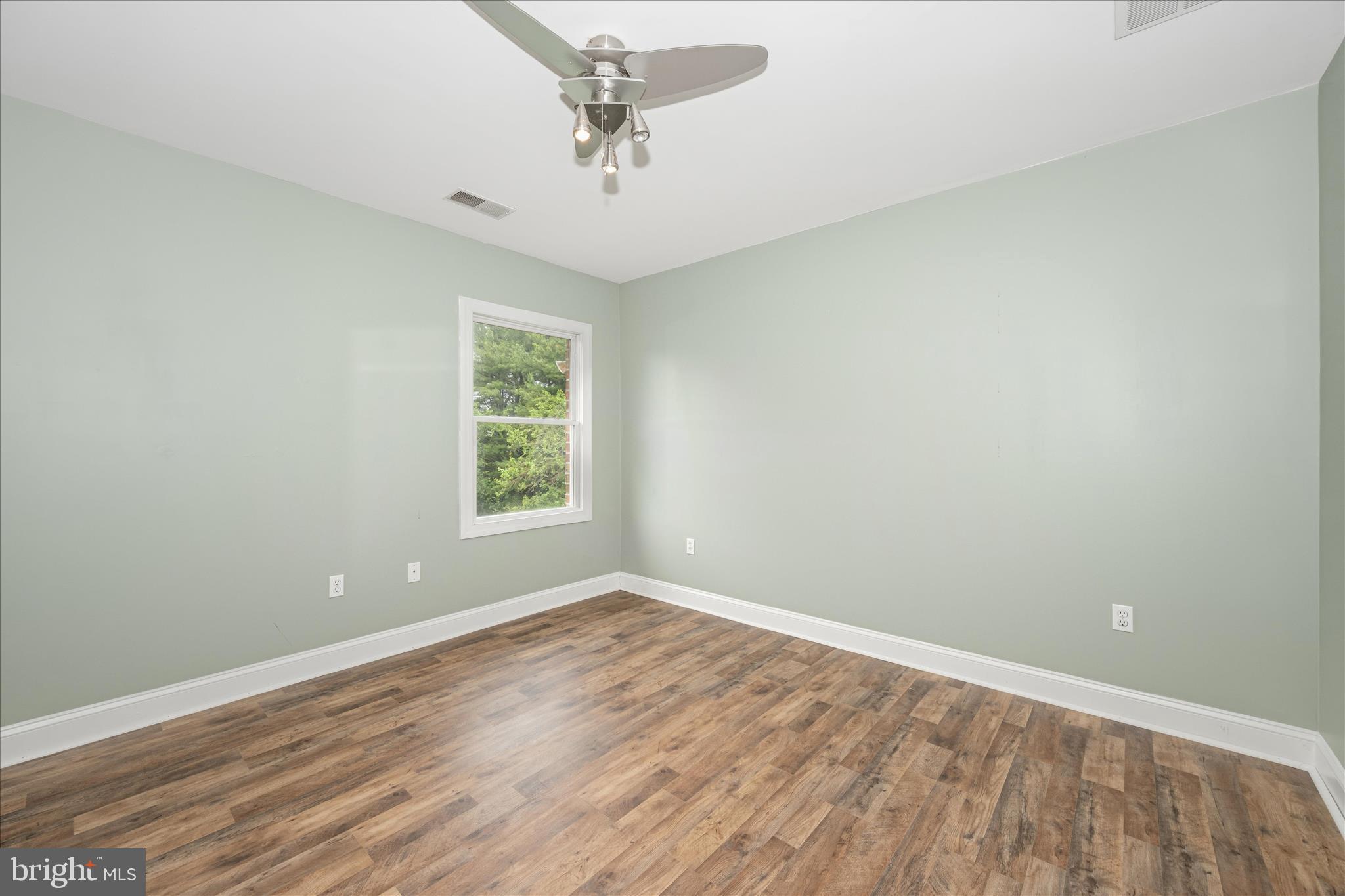 18400 New Cut Road Mount Airy, MD 21771 - Photo 44 of 86 Bedroom 3