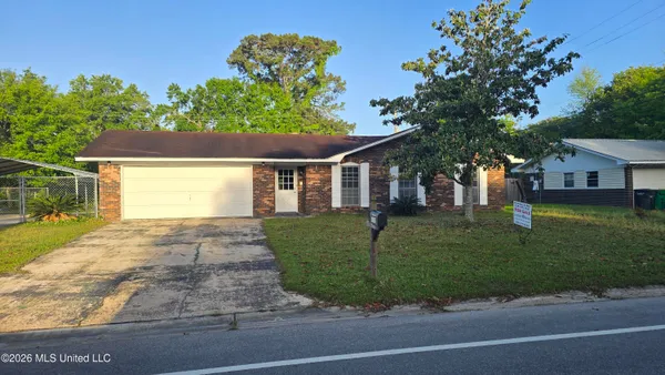 $295,000 | 6105 Lancaster Boulevard, Ocean Springs, MS 39564