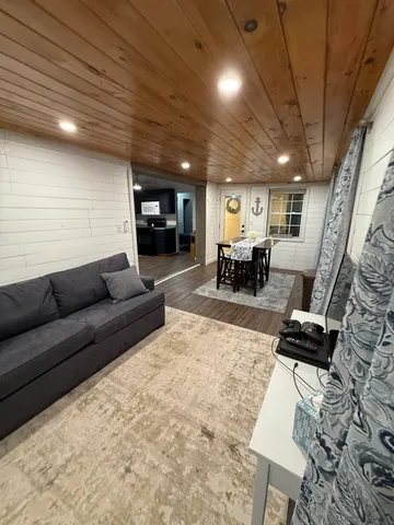 $223,000 | 4 Tomahawk Lane, Unit 447, Freedom, NH 03836