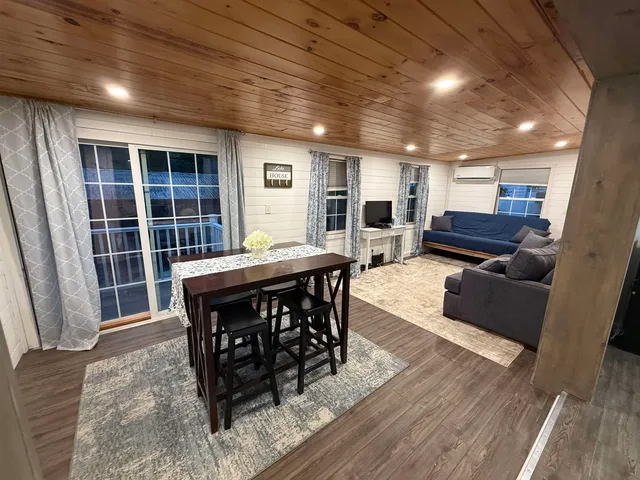 $223,000 | 4 Tomahawk Lane, Unit 447, Freedom, NH 03836