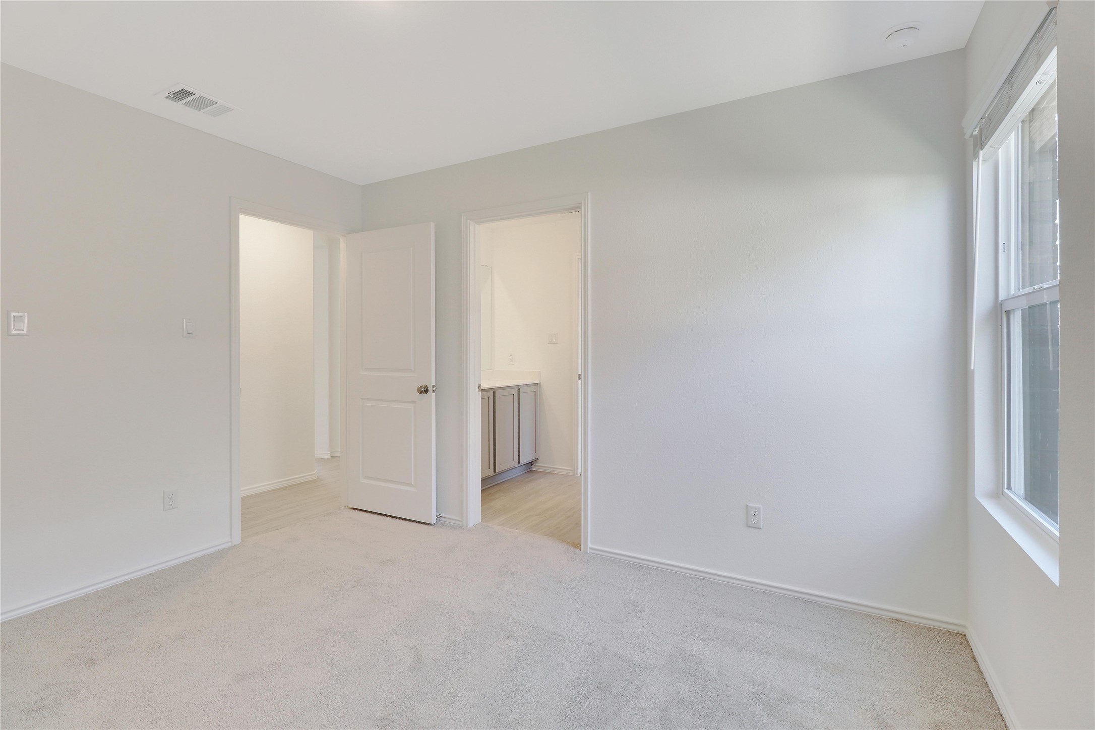 2524 Four Waters Loop Georgetown, TX 78628 - Photo 25 of 36