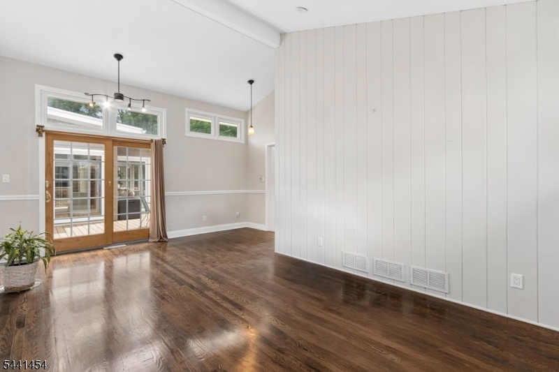 1179 Blazo Terrace Mountainside, NJ 07092 - Photo 26 of 41