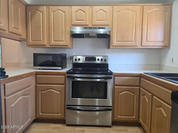 $1,525 | 11666 North 28th Drive, Unit 152, Phoenix, AZ 85029