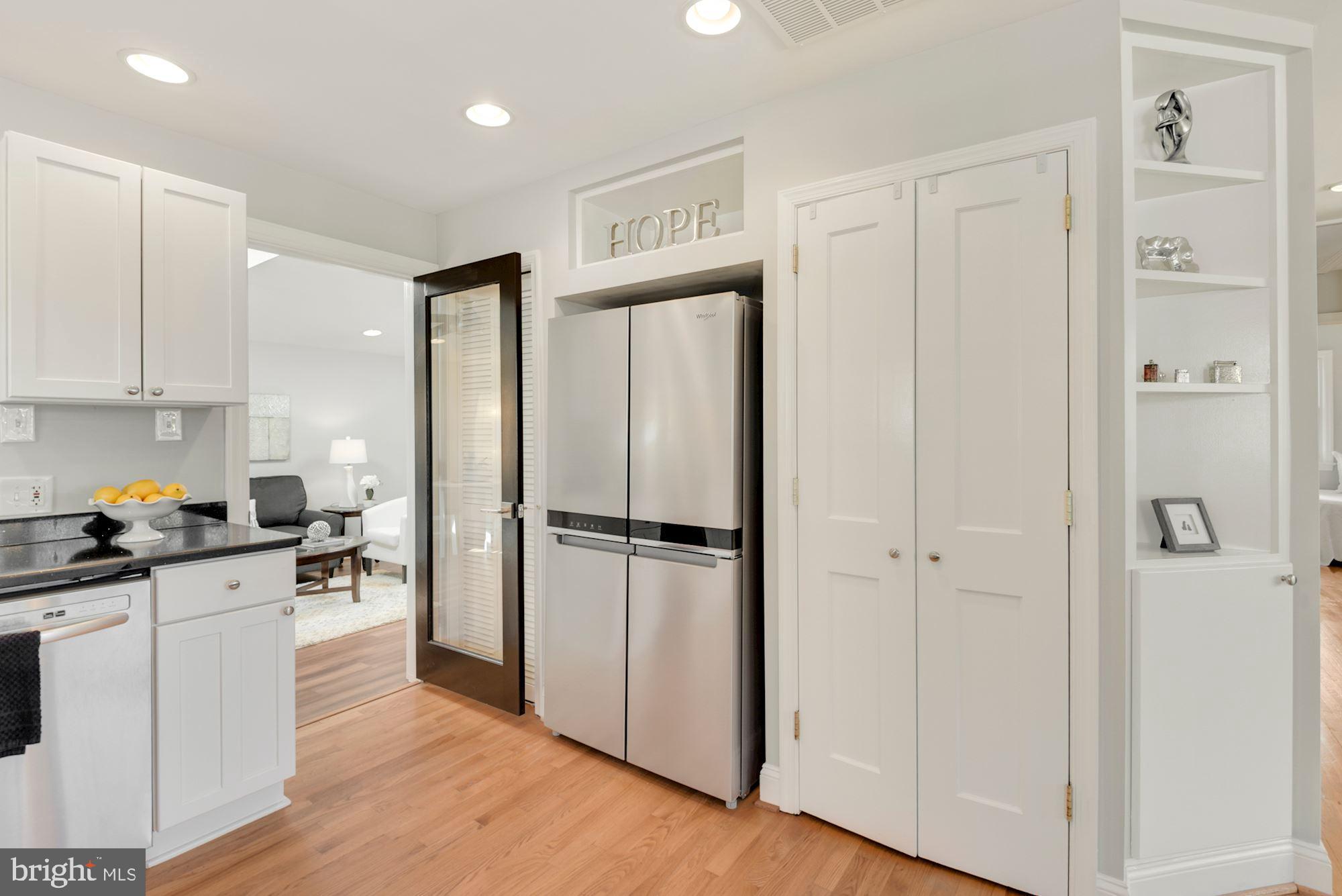 7925 Jackson Road Alexandria, VA 22308 - Photo 10 of 51 Gallery Image 10
