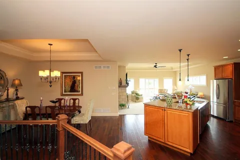 $700,000 | 905 Castle Stone Pass, Verona, WI 53593