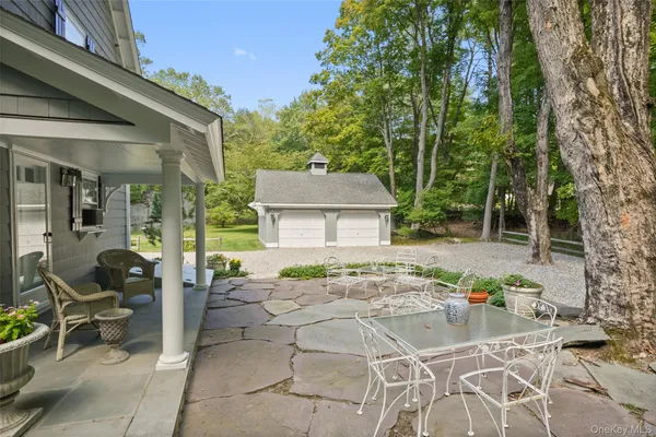 $999,000 | 193 Old Church Lane, Pound Ridge, NY 10576