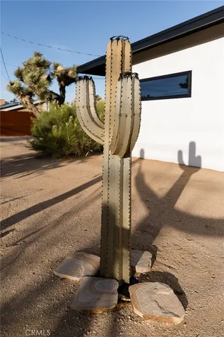 $525,000 | 7422 Joshua Lane, Yucca Valley, CA 92284