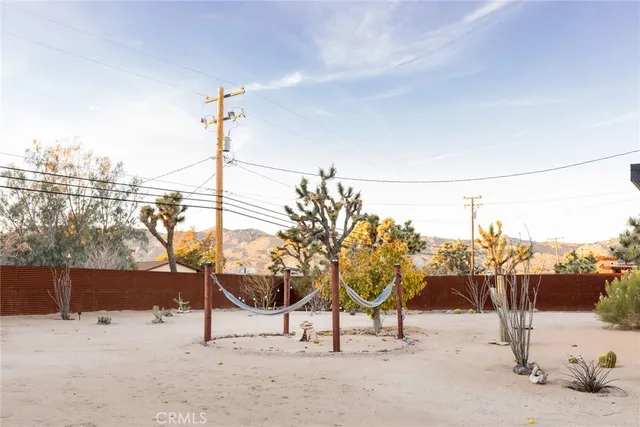 $525,000 | 7422 Joshua Lane, Yucca Valley, CA 92284