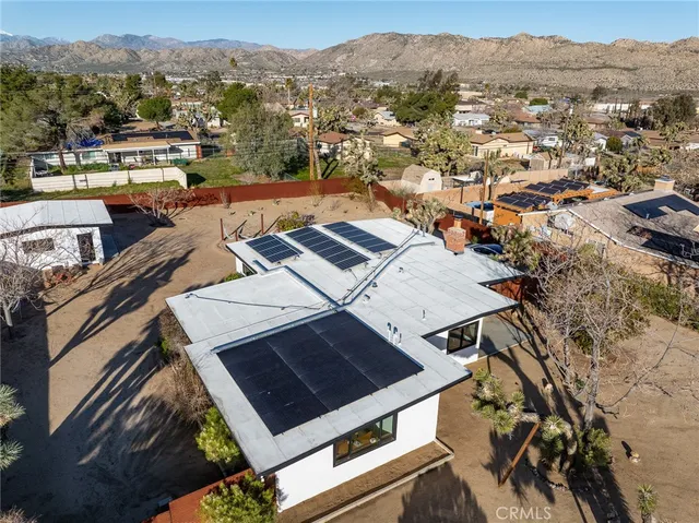 $525,000 | 7422 Joshua Lane, Yucca Valley, CA 92284