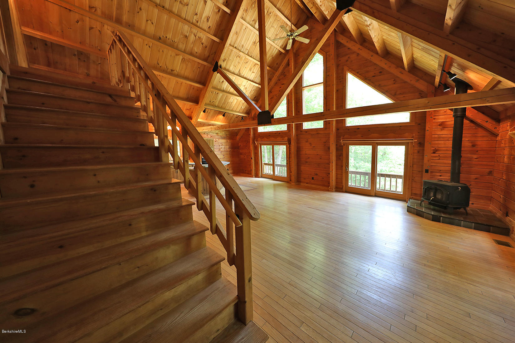71 North Washington State Road Washington, MA 01223 - Photo 8 of 18 a view of entryway with wooden floor