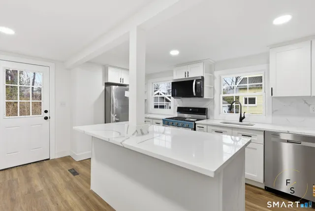 $469,925 | 219 Court Street, West Haven, CT 06516