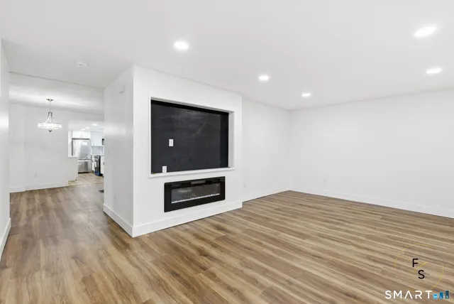 $469,925 | 219 Court Street, West Haven, CT 06516