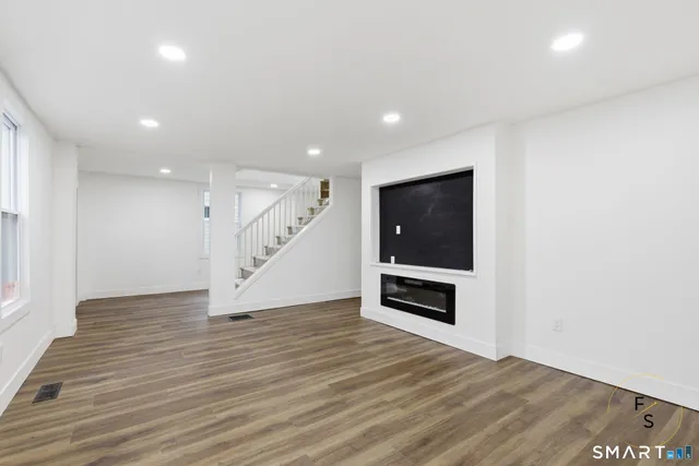 $469,925 | 219 Court Street, West Haven, CT 06516