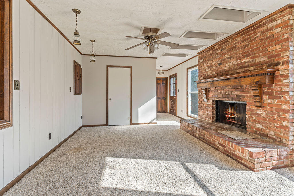 2148 Eastside Court Augusta, GA 30906 - Photo 8 of 19 DSC01677