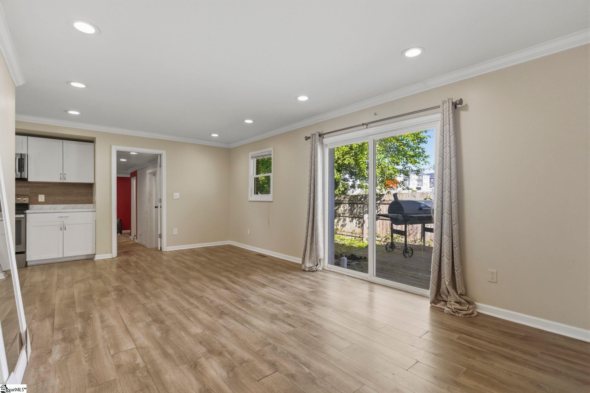 101 Pleasant Drive Mauldin, SC 29662 - Photo 7 of 28