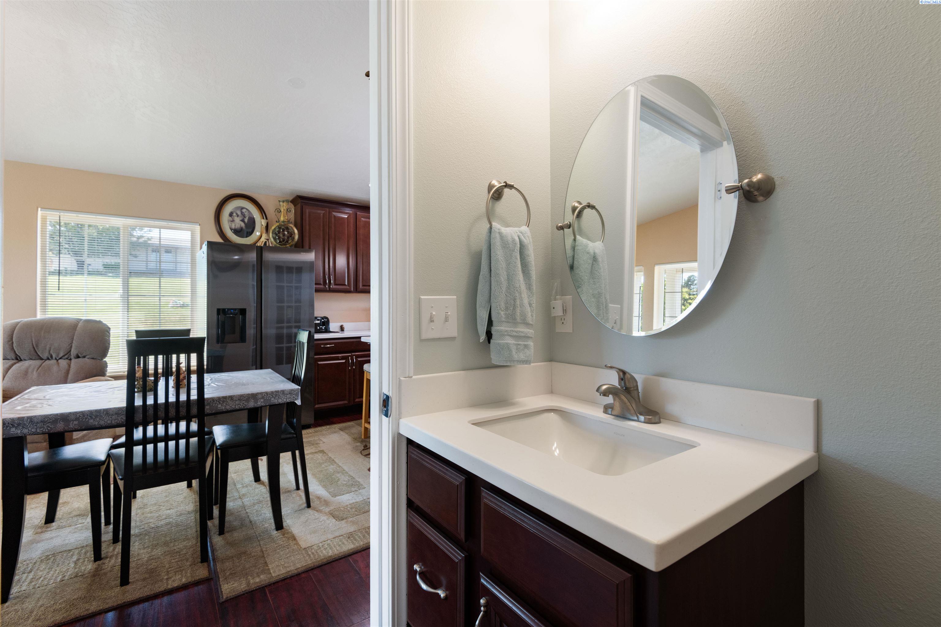 22908 Kennedy Road Benton City, WA 99320 - Photo 38 of 46 Gallery Image 38